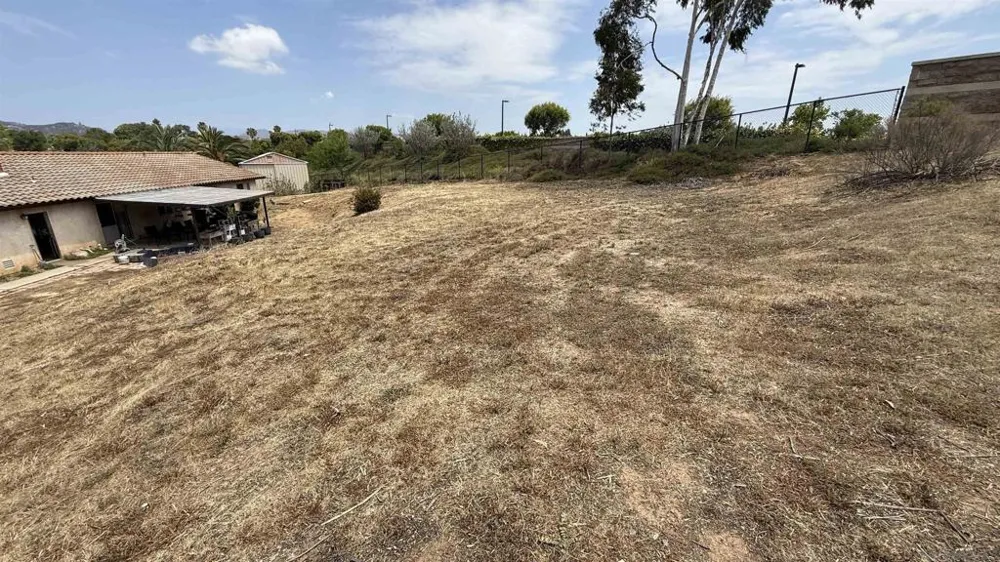 1565 Montiel Rd San Marcos, CA 92069