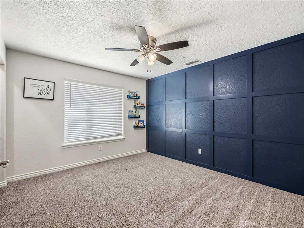 6232 Coriander Oak Hills, CA 92344