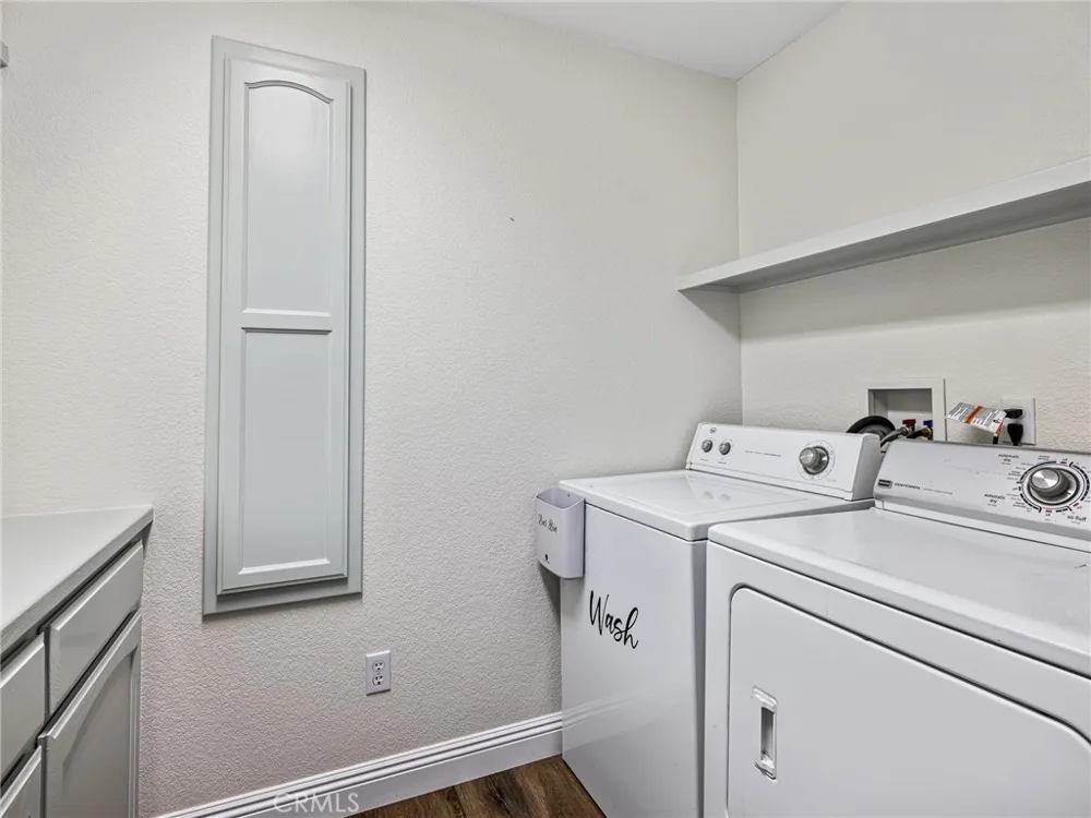 6232 Coriander Oak Hills, CA 92344
