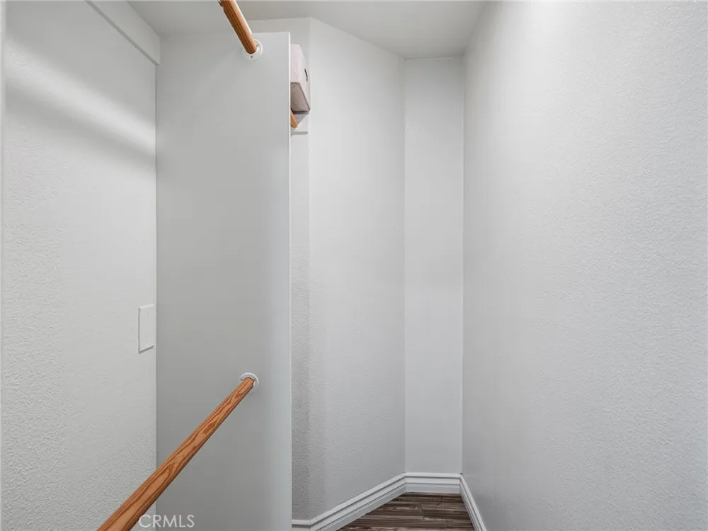 6232 Coriander Oak Hills, CA 92344
