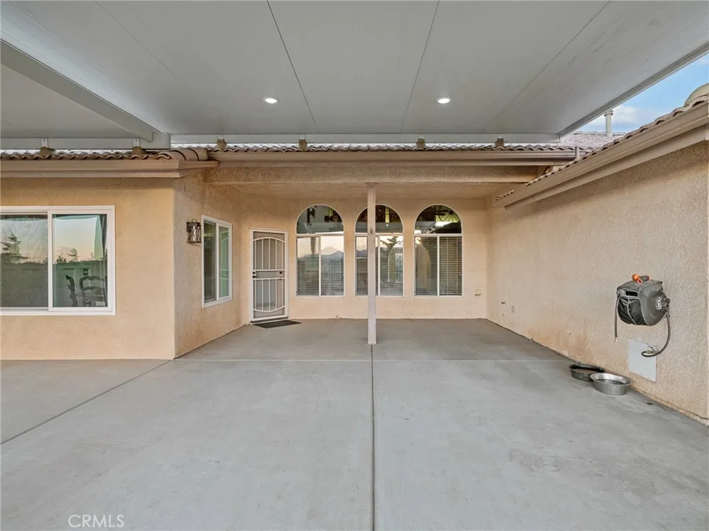 6232 Coriander Oak Hills, CA 92344