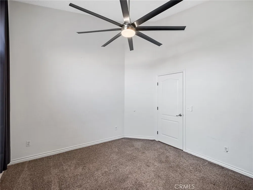 6232 Coriander Oak Hills, CA 92344