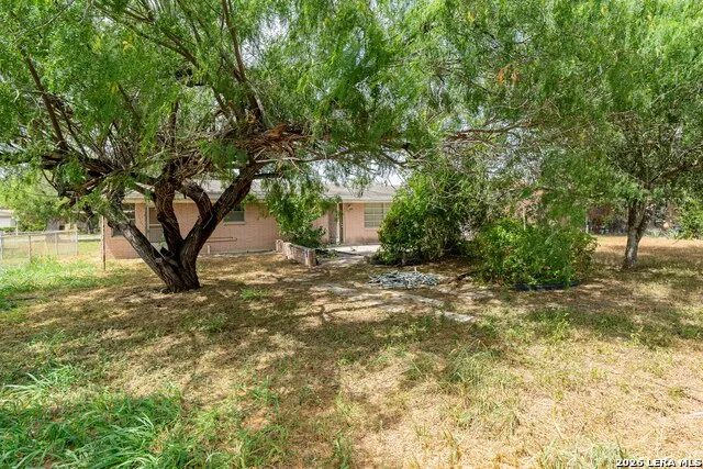 1209 W Esperanza Ave. McAllen, TX 78501