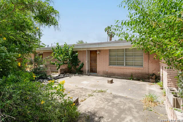 1209 W Esperanza Ave. McAllen, TX 78501