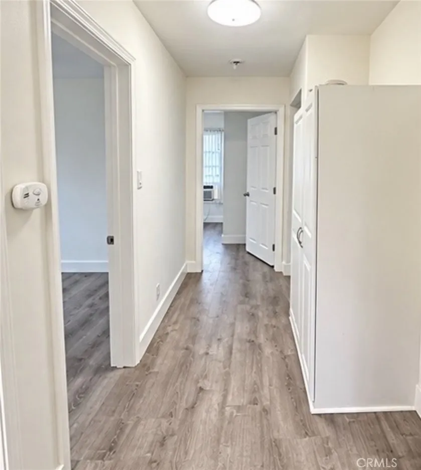 1715 Glenoaks Boulevard Burbank, CA 91504