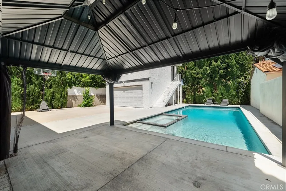 4630 Cedros Avenue Sherman Oaks, CA 91403