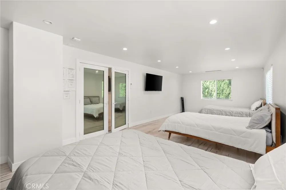 4630 Cedros Avenue Sherman Oaks, CA 91403