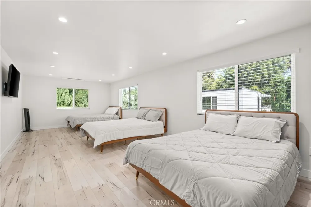 4630 Cedros Avenue Sherman Oaks, CA 91403