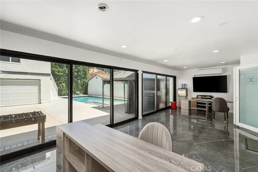 4630 Cedros Avenue Sherman Oaks, CA 91403
