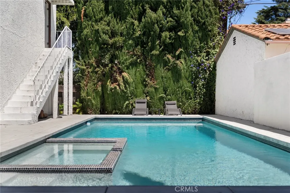 4630 Cedros Avenue Sherman Oaks, CA 91403
