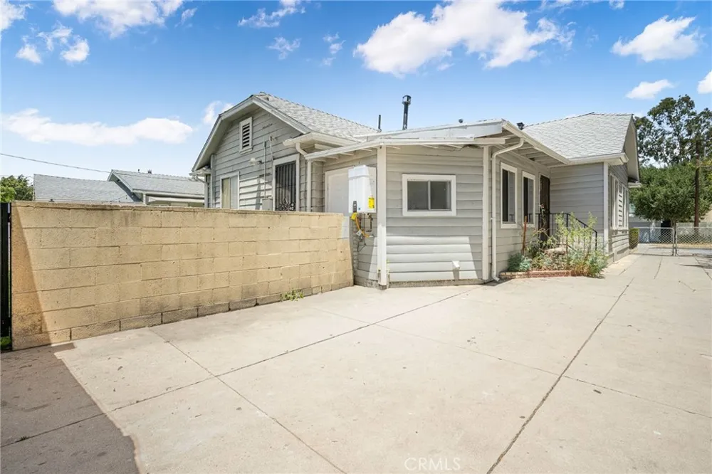 636 Pioneer Drive #1 Glendale, CA 91203