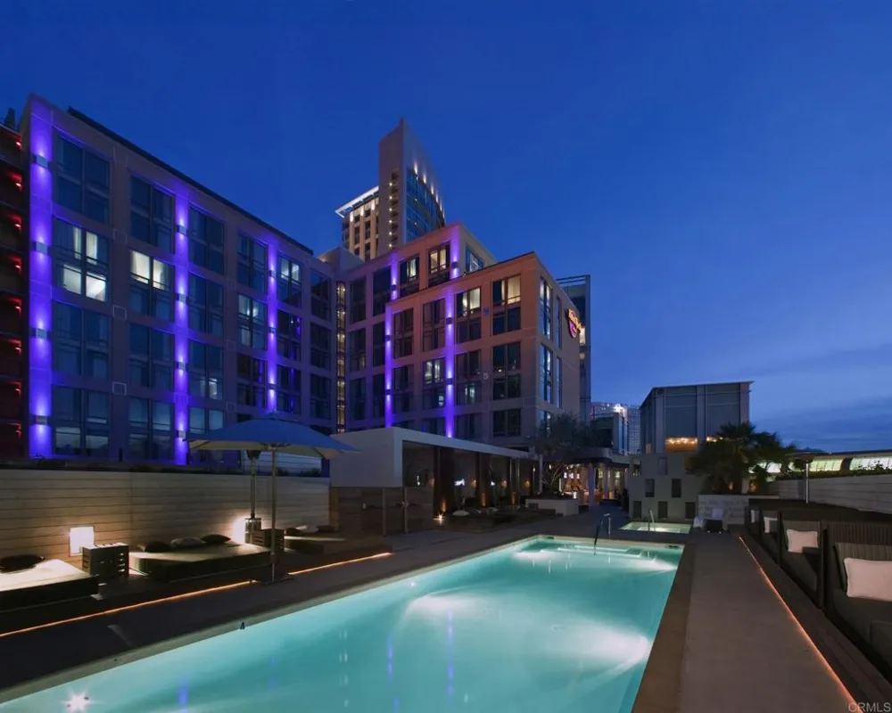 207 5Th Avenue #1028 San Diego, CA 92101