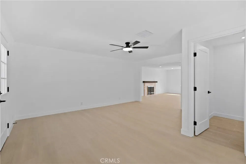 24 S Ash St Redlands, CA 92373