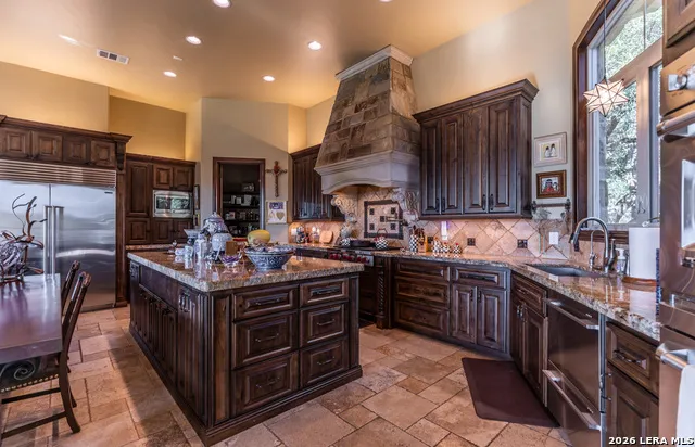1539 WATERSTONE PKWY Boerne, TX 78006