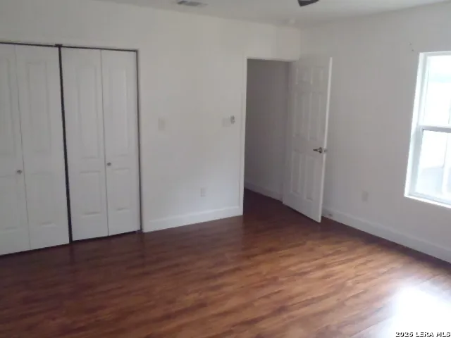 297 S HACKBERRY AVE New Braunfels, TX 78130