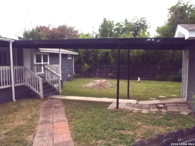 297 S HACKBERRY AVE New Braunfels, TX 78130