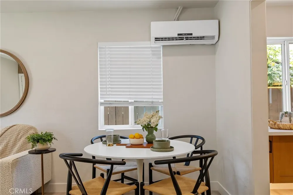 311 E Cummings Lane Long Beach, CA 90805