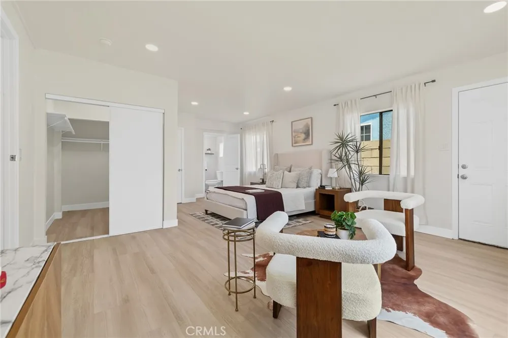 311 E Cummings Lane Long Beach, CA 90805