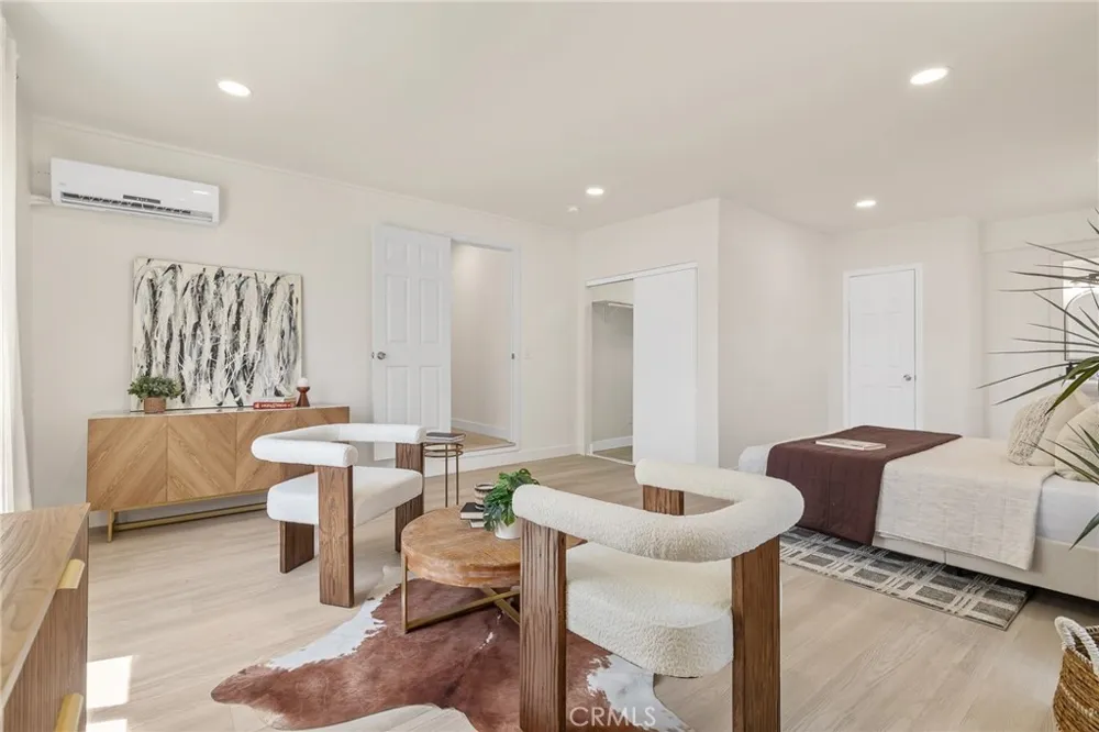311 E Cummings Lane Long Beach, CA 90805