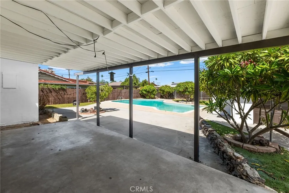 3913 Madrona Road Riverside, CA 92504