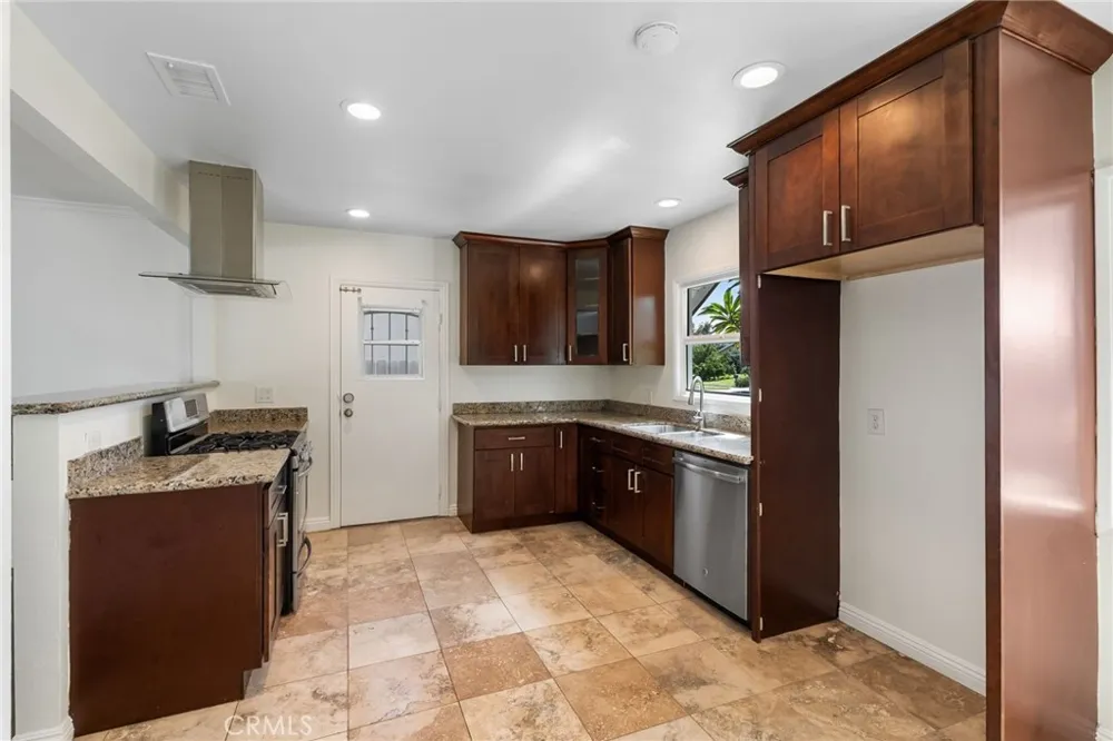 3913 Madrona Road Riverside, CA 92504