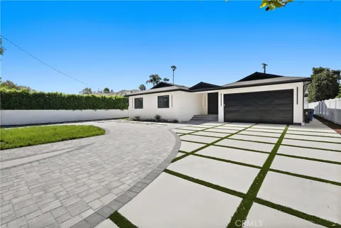 16158 Magnolia