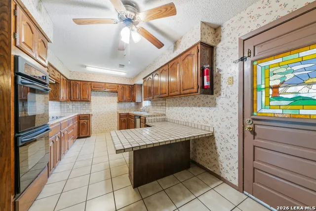 11695 Blanchard Atascosa, TX 78002