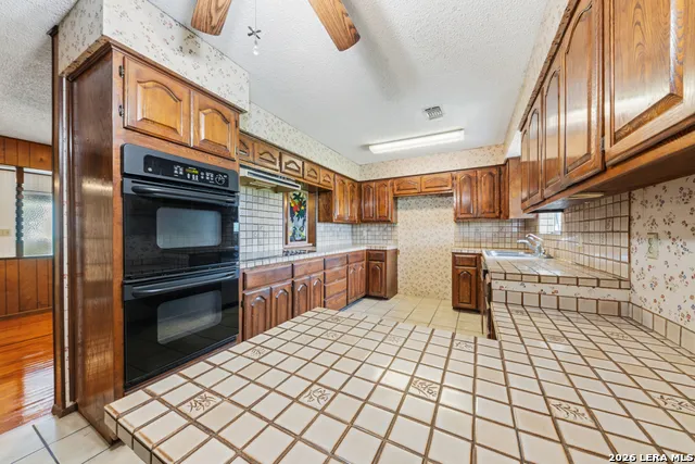 11695 Blanchard Atascosa, TX 78002