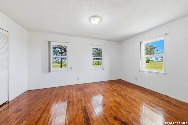 11695 Blanchard Atascosa, TX 78002