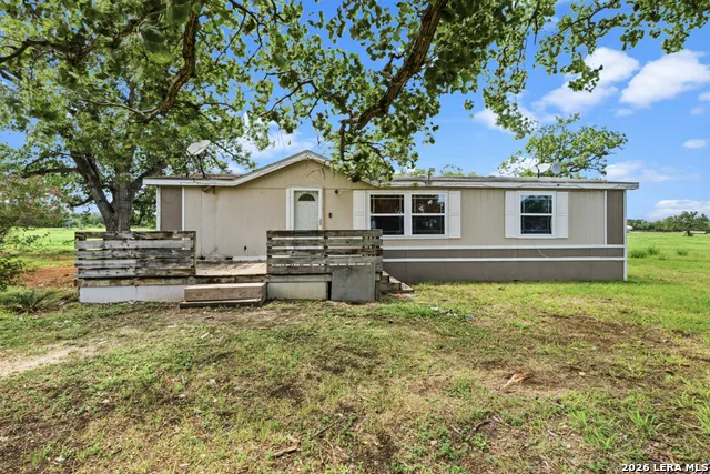 11695 Blanchard Atascosa, TX 78002