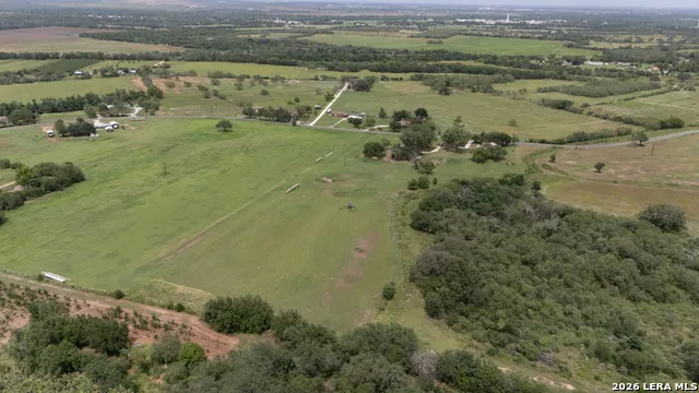 11695 Blanchard Atascosa, TX 78002