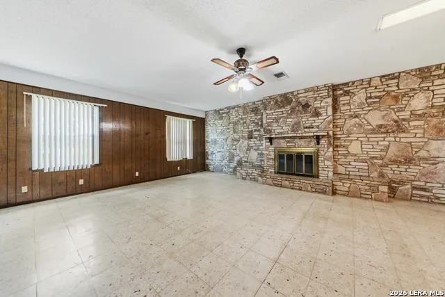 11695 Blanchard Atascosa, TX 78002