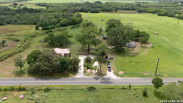 11695 Blanchard Atascosa, TX 78002