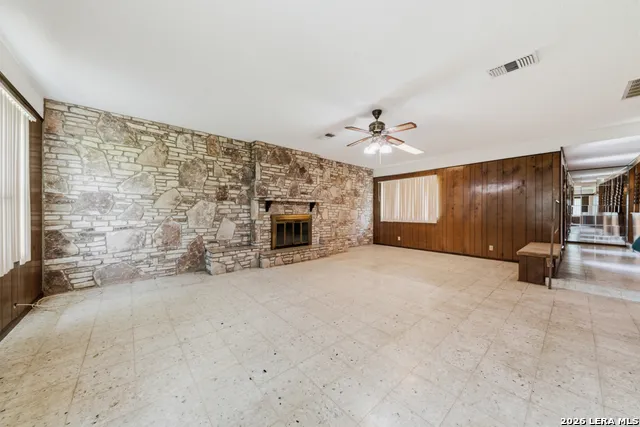 11695 Blanchard Atascosa, TX 78002