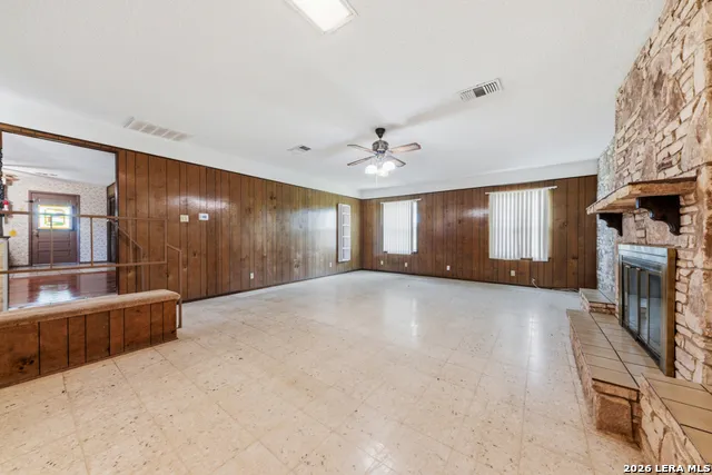 11695 Blanchard Atascosa, TX 78002