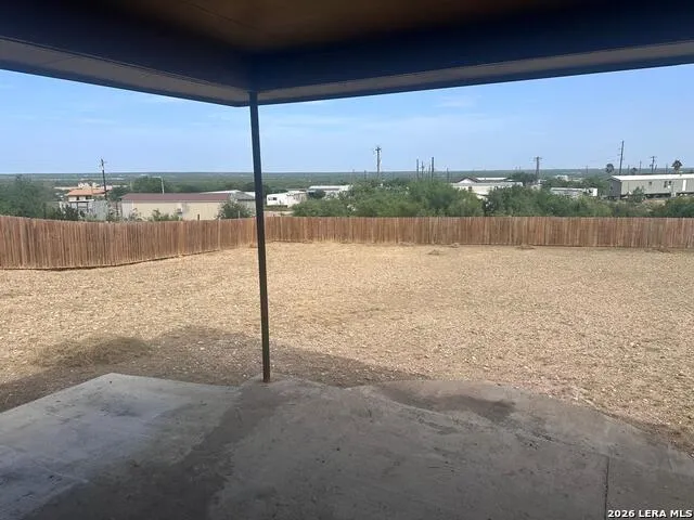 218 View Drive Eagle Pass, TX 78852
