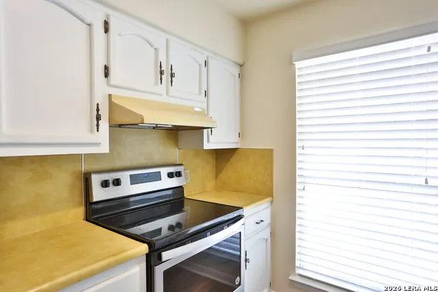 131 CREEKSIDE DR Boerne, TX 78006