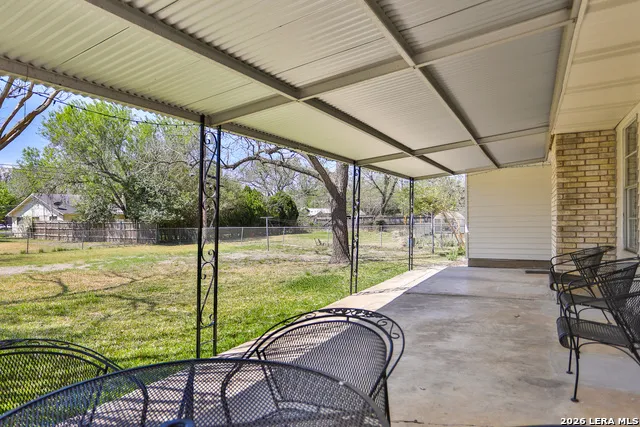 131 CREEKSIDE DR Boerne, TX 78006