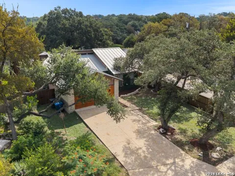 14975 Oak Summit