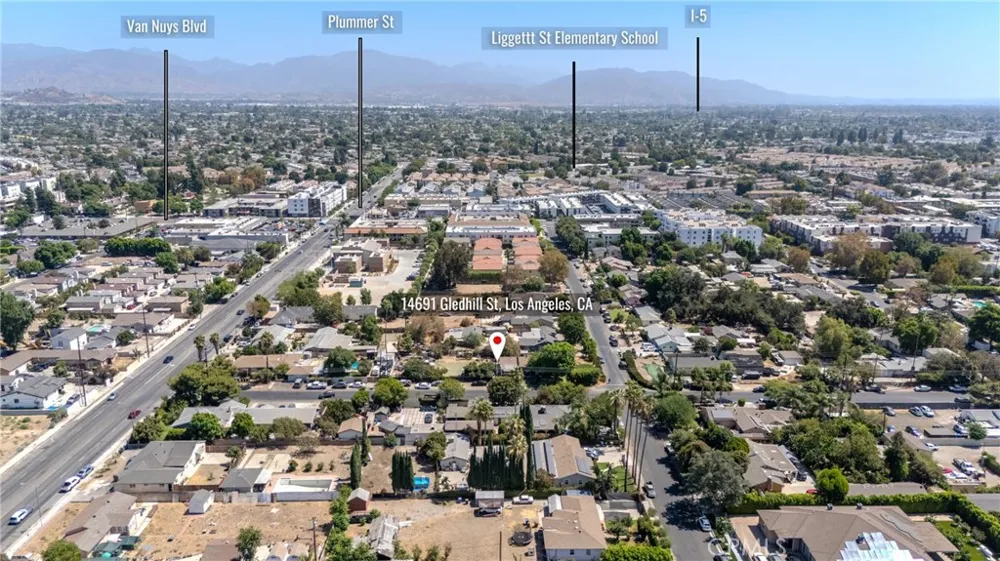 14691 Gledhill Panorama City, CA 91402