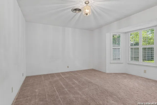 622 Patricia San Antonio, TX 78216