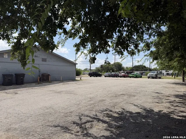 303 Bellinger San Antonio, TX 78220