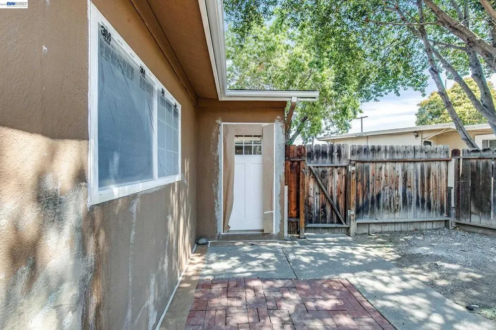 1167 Holmes Court Livermore, CA 94551