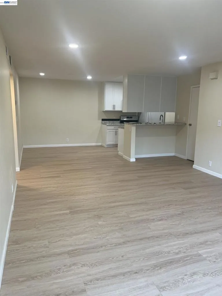 9085 Alcosta Blvd #352 San Ramon, CA 94583