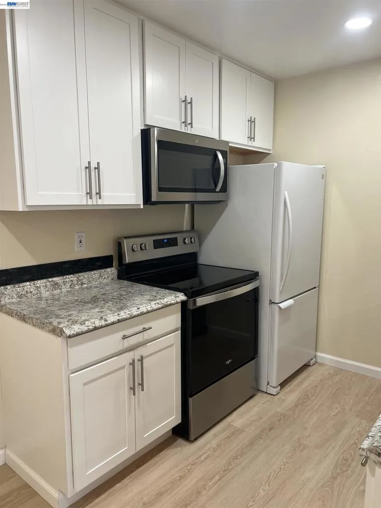 9085 Alcosta Blvd #352 San Ramon, CA 94583