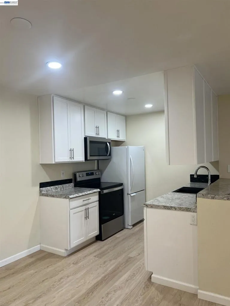 9085 Alcosta Blvd #352 San Ramon, CA 94583