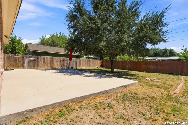608 Whitman Ave San Antonio, TX 78211