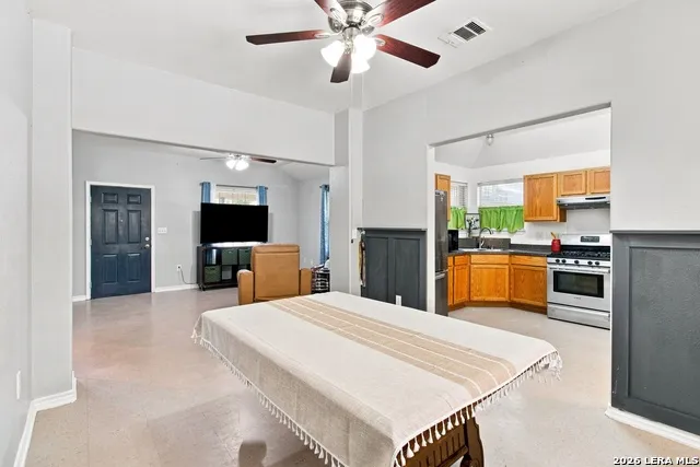 608 Whitman Ave San Antonio, TX 78211