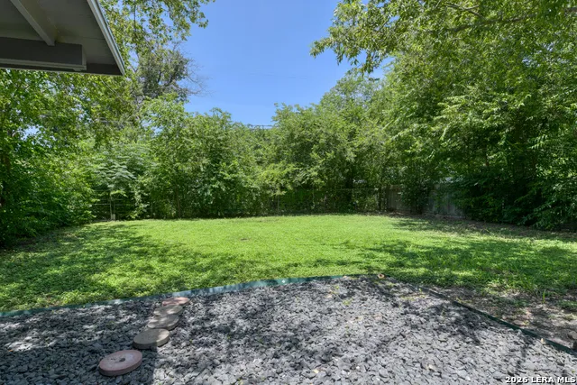 415 BYRNES DR San Antonio, TX 78209