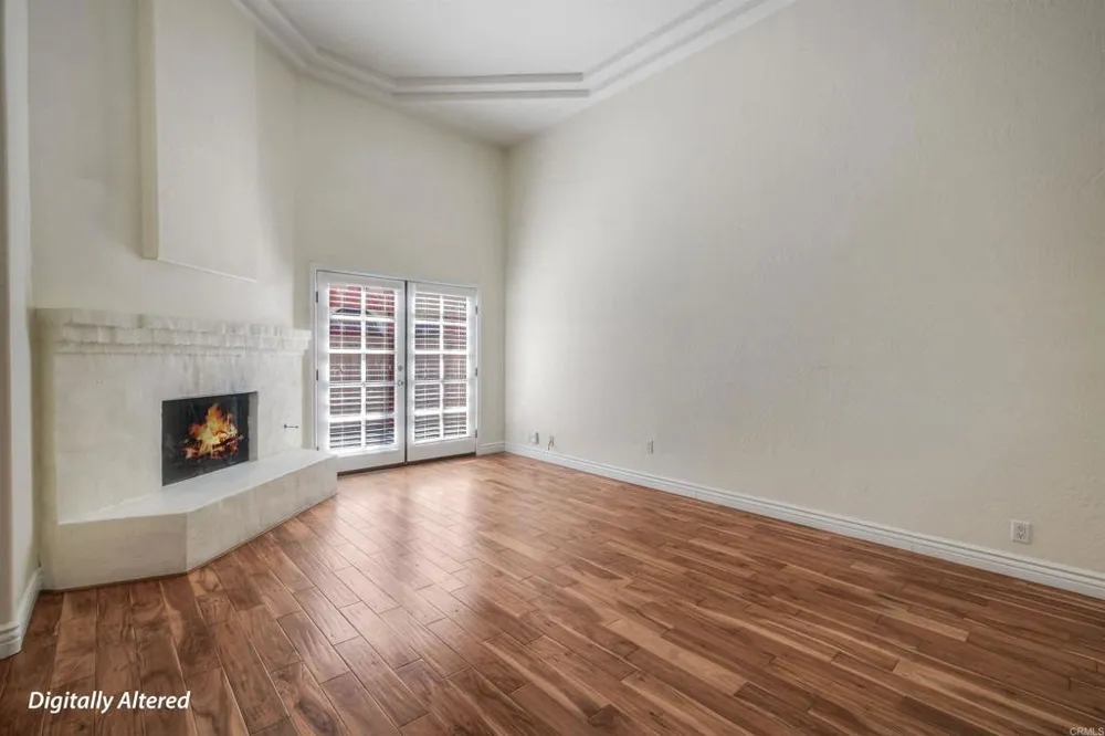 2569 Navarra Drive #C Carlsbad, CA 92009